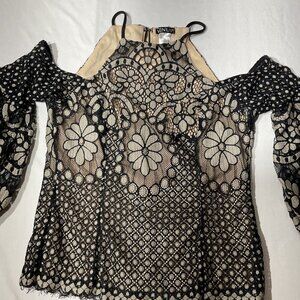 Venus Womens Floral Lace Cold-Shoulder Top Sleeves & Back Zipper Size 8